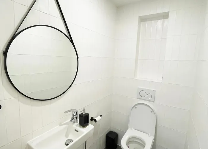 Lägenhet Vintage & Modern - Of Both Worlds In The Heart Of Prag